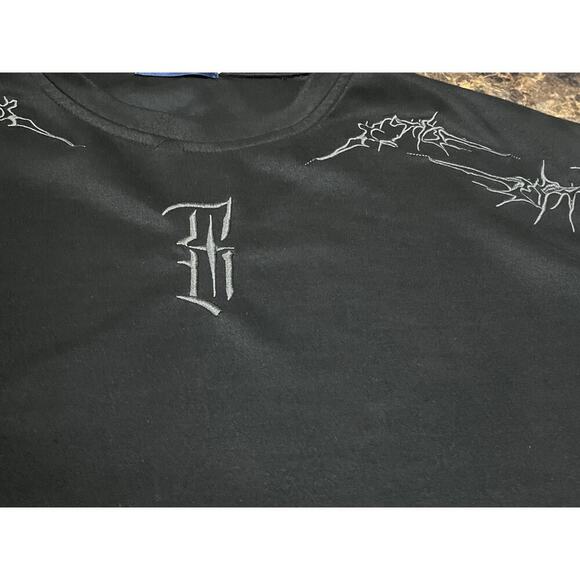 Jk. ptwso cropped black t-shirt with unique design - Picture 4 of 8